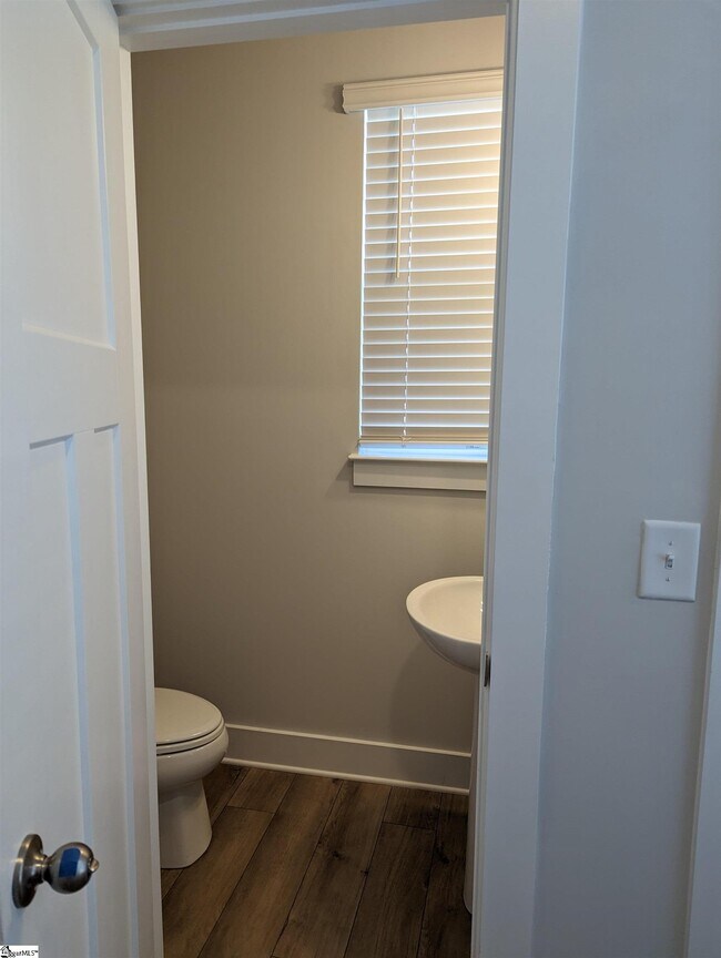 Building Photo - 303 Grange Vly Ln