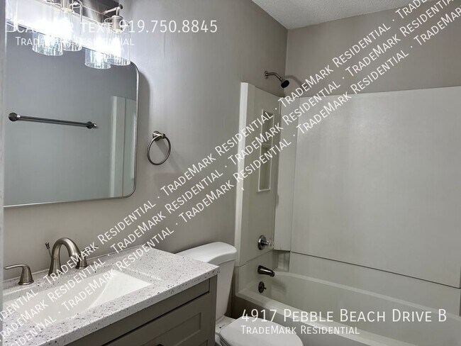 Building Photo - 4917 Pebble Beach Dr