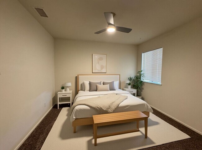 Building Photo - 3BD/2BA HOME AVAILABLE IN NORTH CLAIREMONT ONLY $4,195!