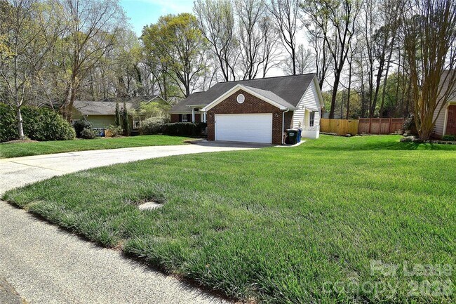 Building Photo - 9530 Errington Ln