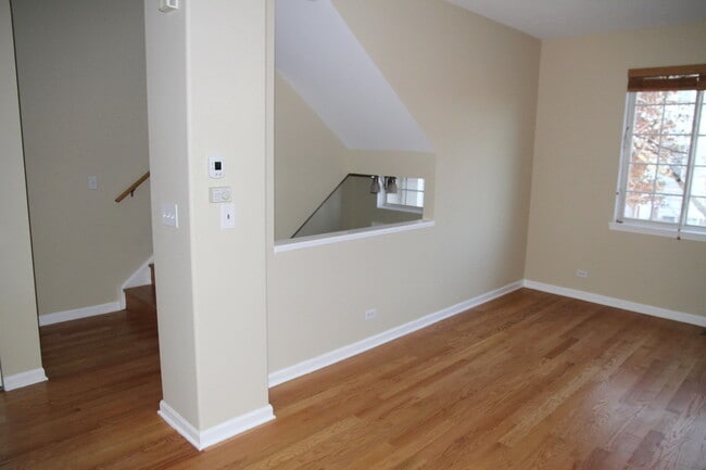 Building Photo - 2226 Daybreak Dr