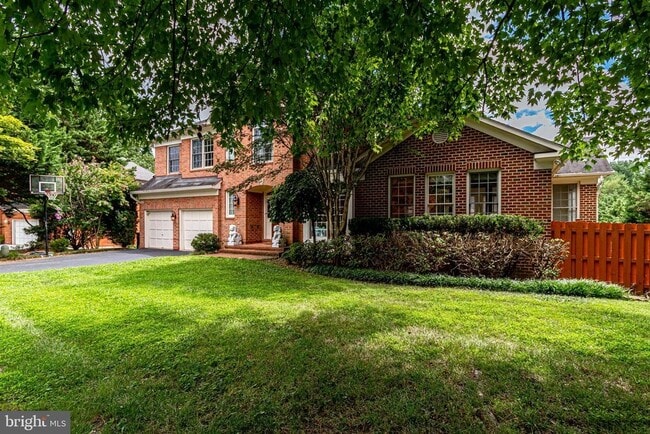 Building Photo - 1719 Strine Dr