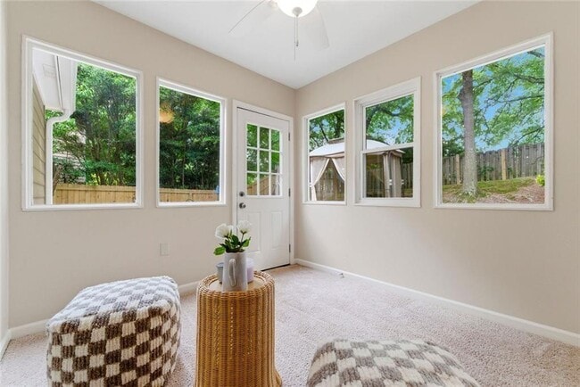 Building Photo - 4295 Cabretta Dr