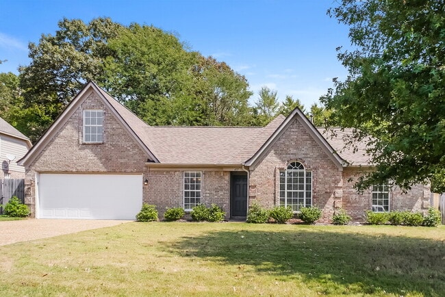 Building Photo - 435 E Tate Dr