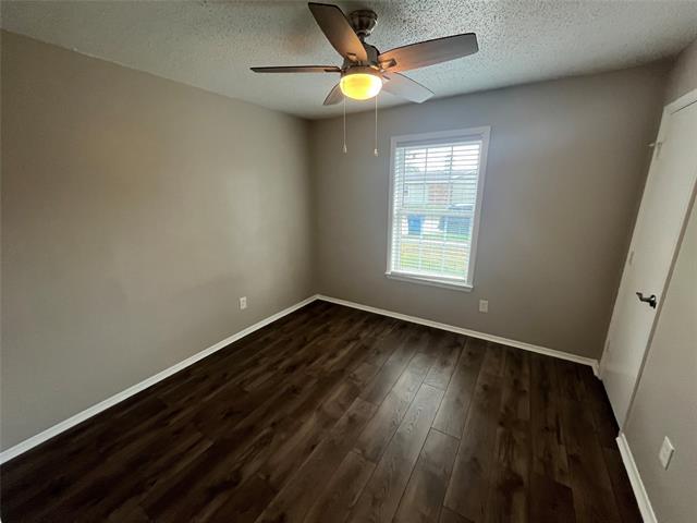 Building Photo - 9233 Prairie Oak Dr