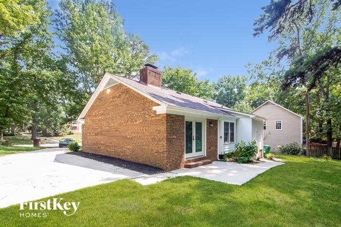 Building Photo - 8304 Lacewood Pl
