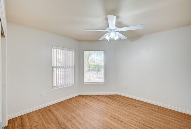 Building Photo - Charming 2 Bedroom, Single-Story Home in S...