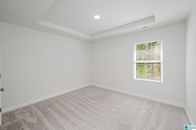 Building Photo - 501 Polo Way