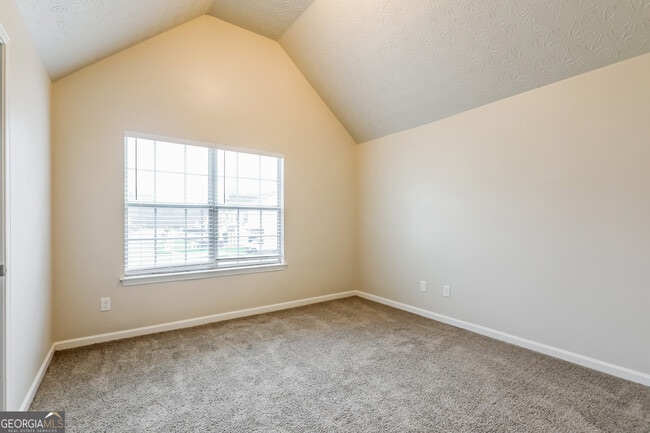 Building Photo - 7581 Crimson Ct