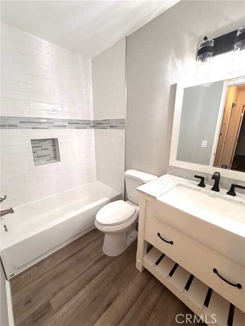 Building Photo - 22954 Moonstone Ln