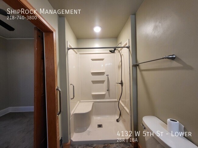 Building Photo - 4132 W 5th St