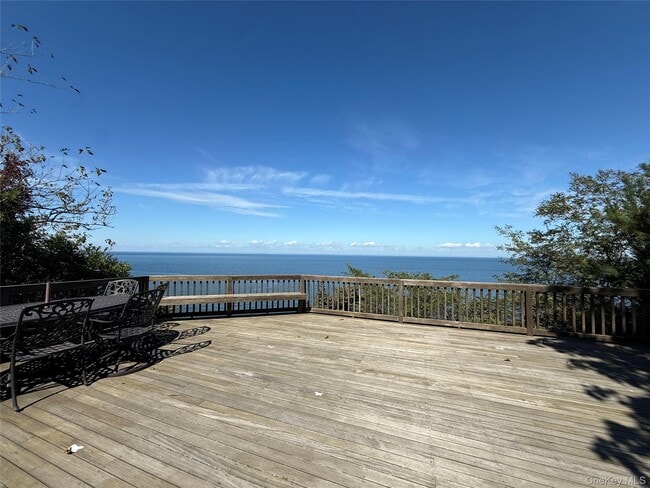 Building Photo - 107 Waterview Dr