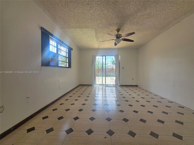 Building Photo - 11500 SW 181st Terrace
