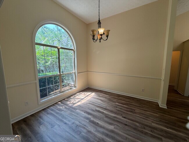 Building Photo - 363 Brook Lea Cove