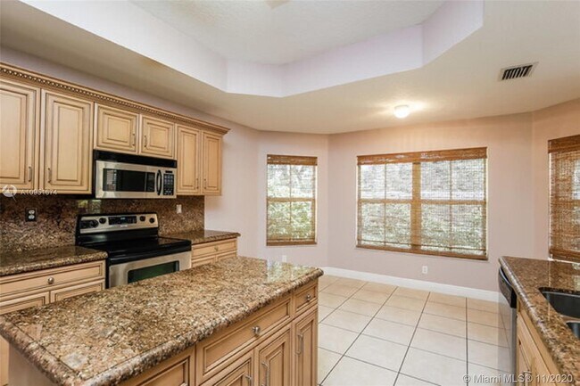 Building Photo - 2801 SW 152nd Ct