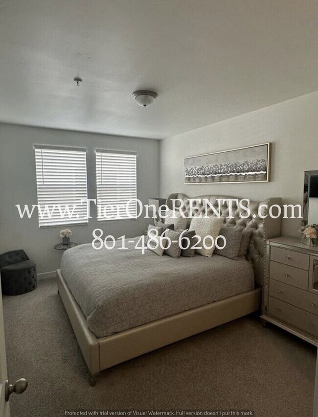 Building Photo - No deposit option available for qualified renters.