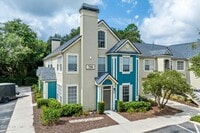 Building Photo - 13700 Richmond Park Dr N