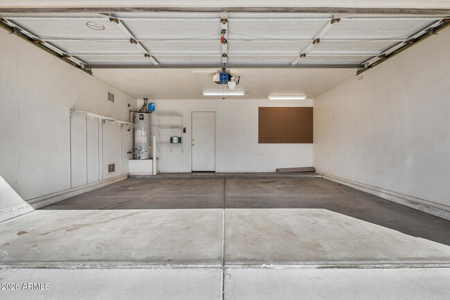 Building Photo - 13018 W Monterey Way