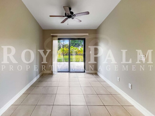 Building Photo - Cozy Up Long-Term & Leaf It All Behind – 3BR/2BA Duplex + Garage & The Favorite Perk: Screened. L...