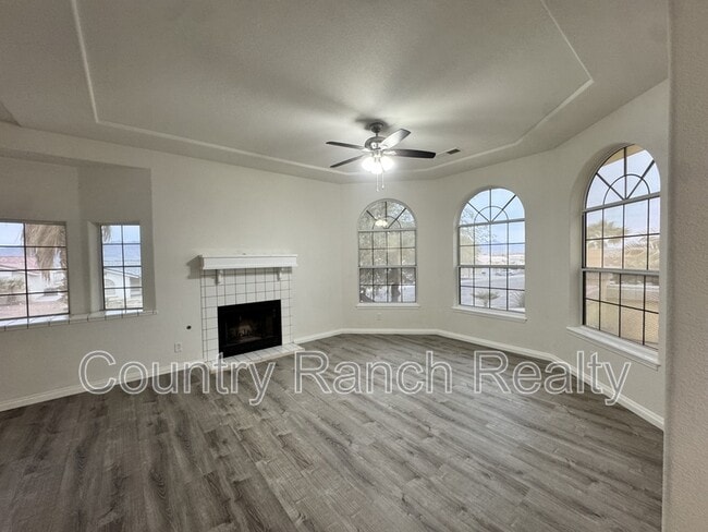 Building Photo - 2184 Emerald River Cir