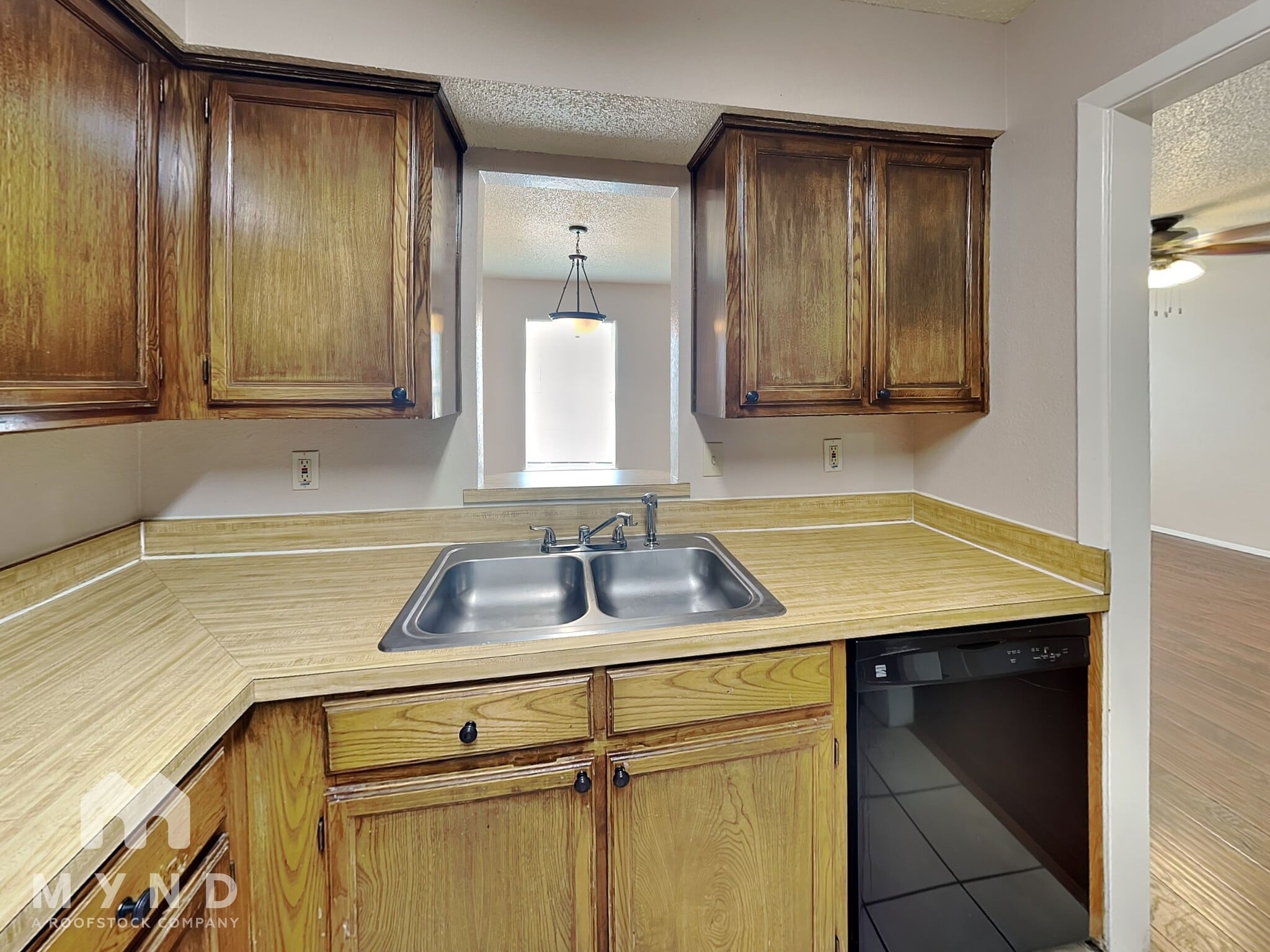 Building Photo - 5515 Brookview Ct