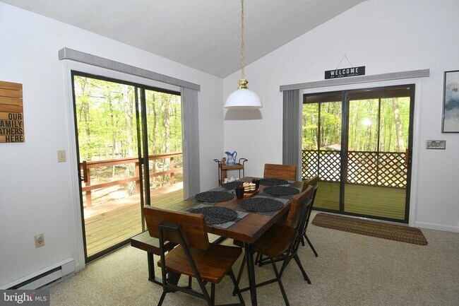 Building Photo - 67 Tranquil Way