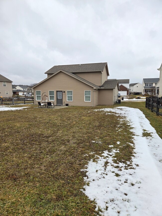 Building Photo - 506 Sudbury Dr