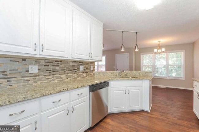 Building Photo - 971 Simon Park Cir