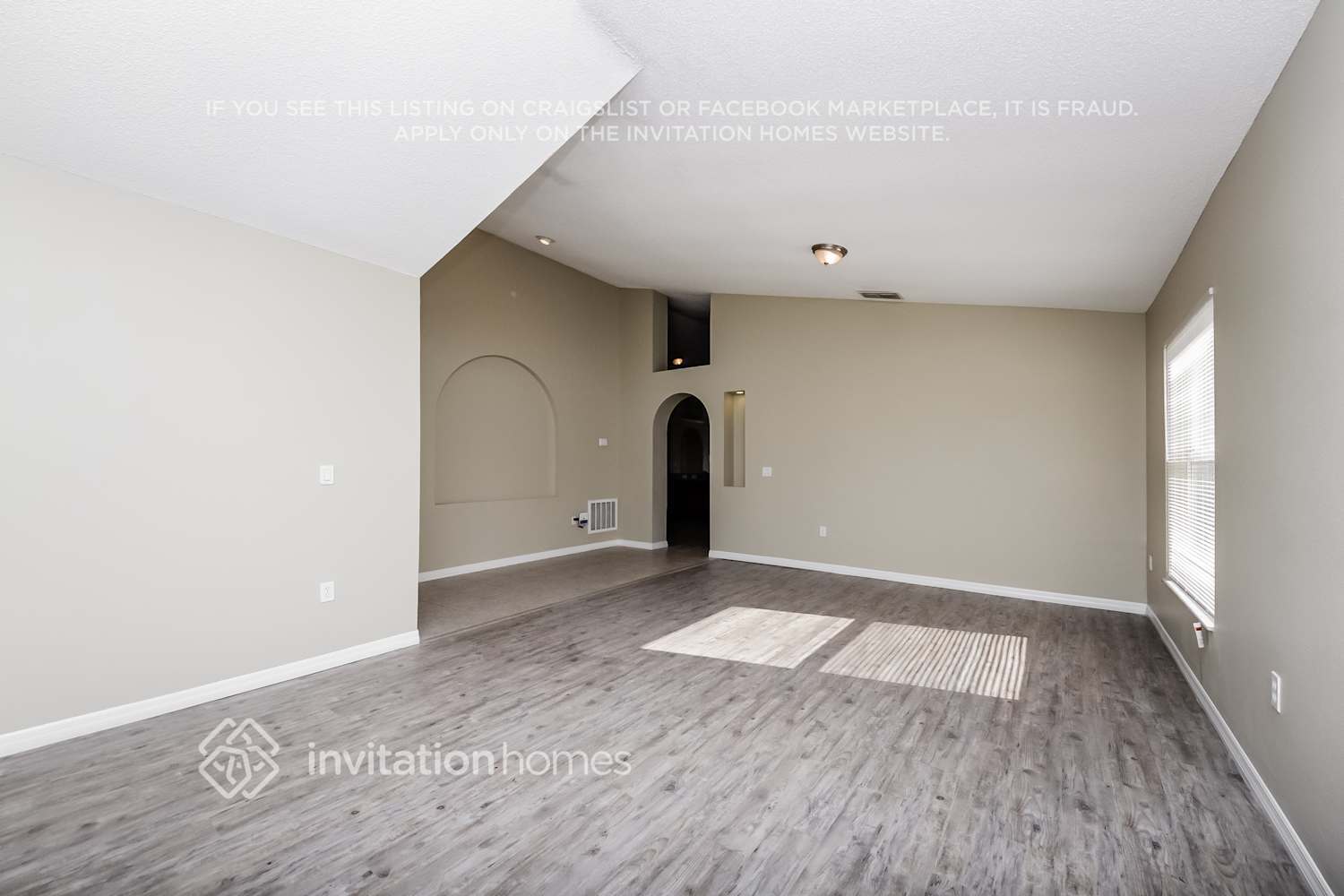 Building Photo - 3232 Harpers Ferry Ct
