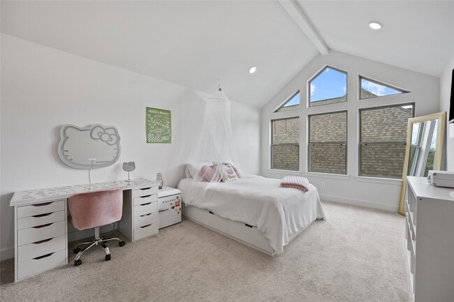 Building Photo - 23685 Silver Palm Trl