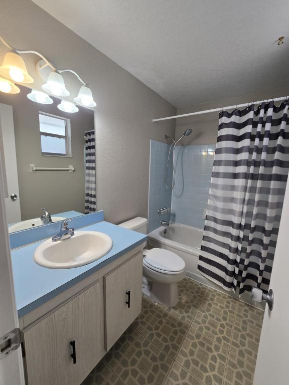 Building Photo - 9310 Marler Rd