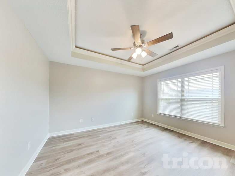 Building Photo - 339 Gleaner Dr