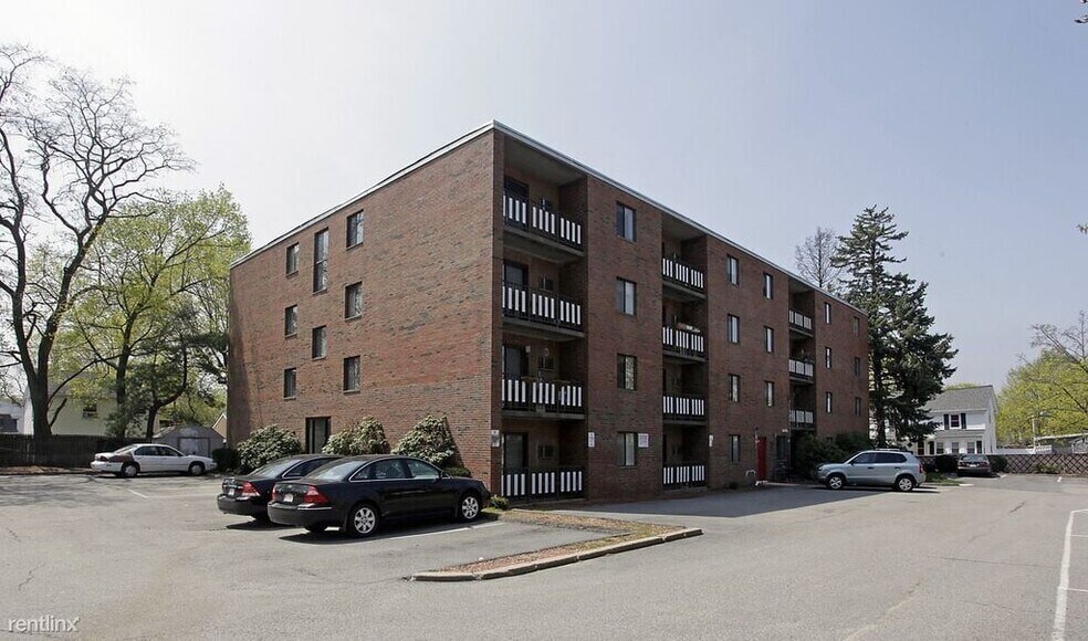 Building Photo - 175 Adams St