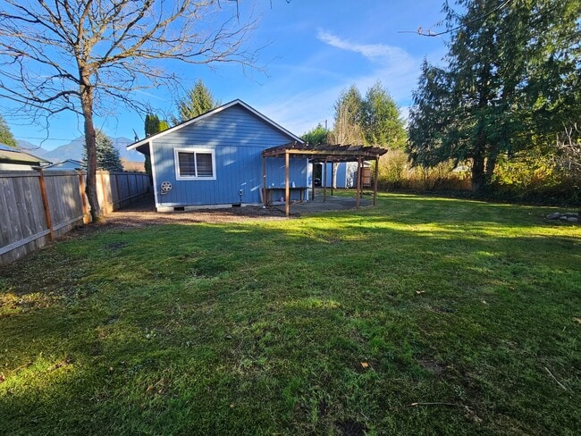 Building Photo - Secluded 3 Bed 2 Bath Rambler in Sultan