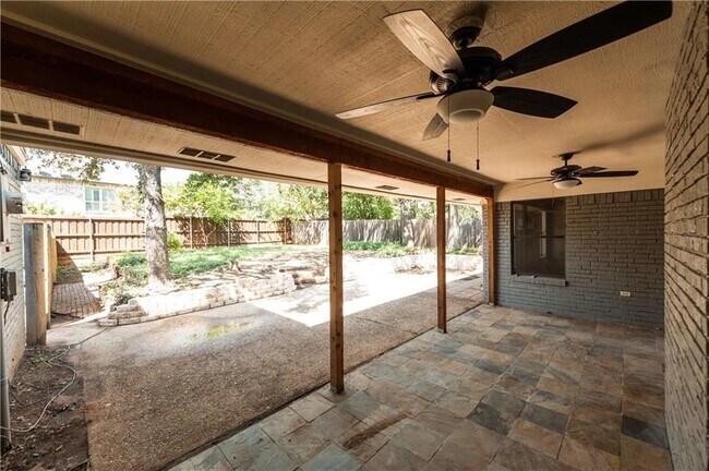 Building Photo - 509 Indian Creek Dr