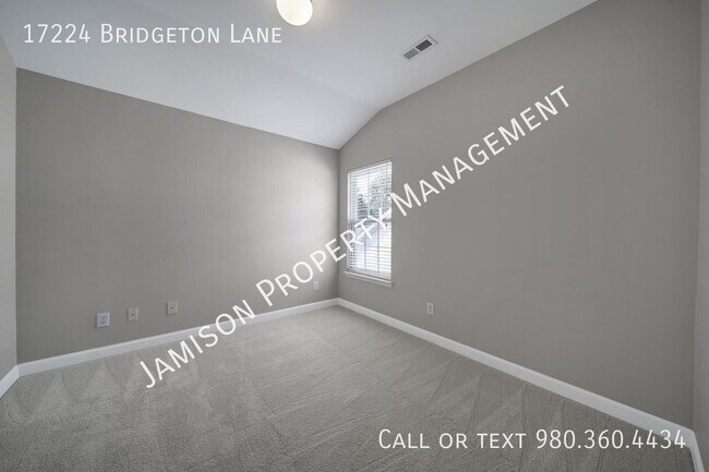 Building Photo - 17224 Bridgeton Ln