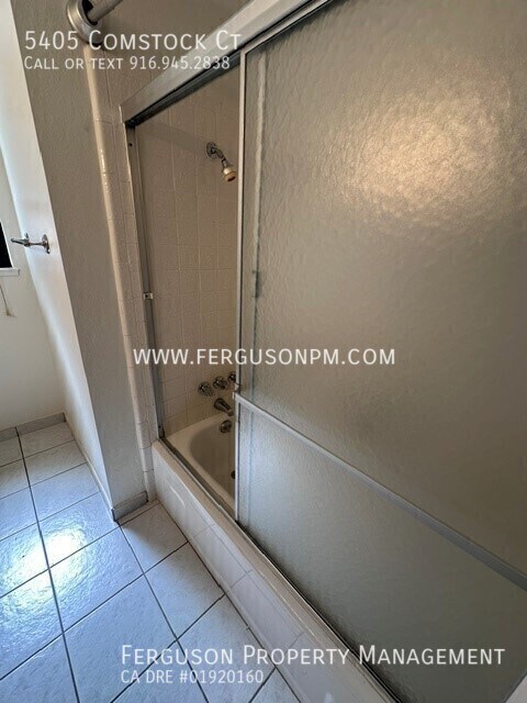 Building Photo - 5405 Comstock Ct