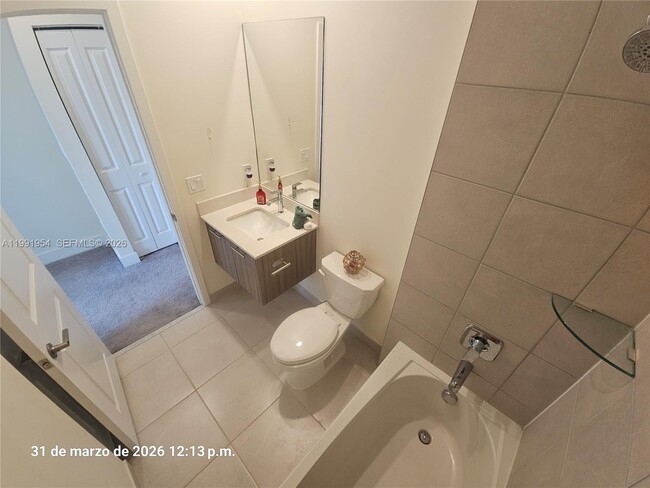 Building Photo - 10250 NW 66th St