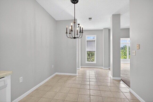 Building Photo - 2510 Friedland Pl