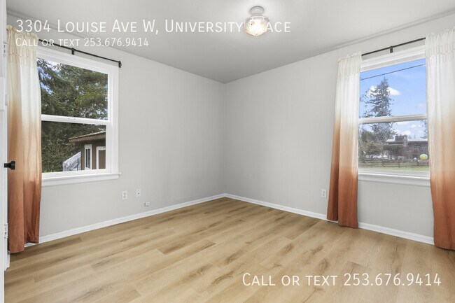 Building Photo - 3304 Louise Ave W