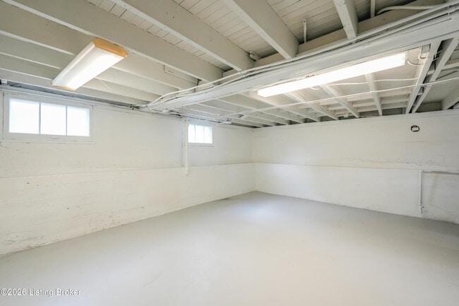 Building Photo - 908 Lydia St