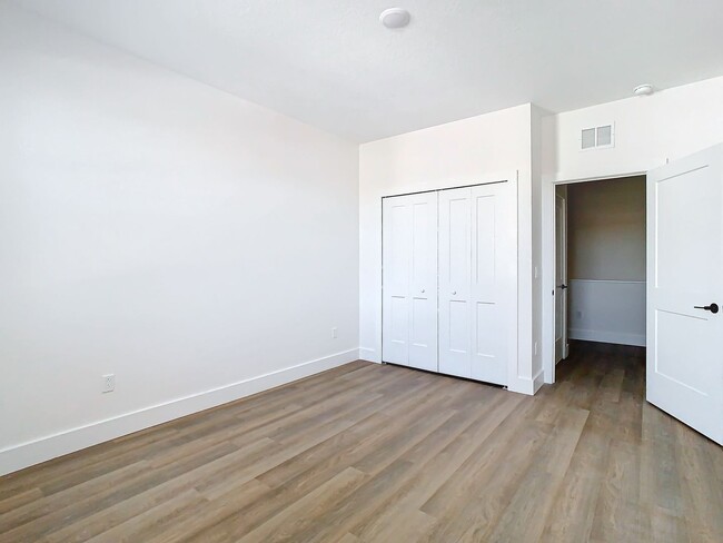 Building Photo - Now Leasing Brand New Constructed Townhous...