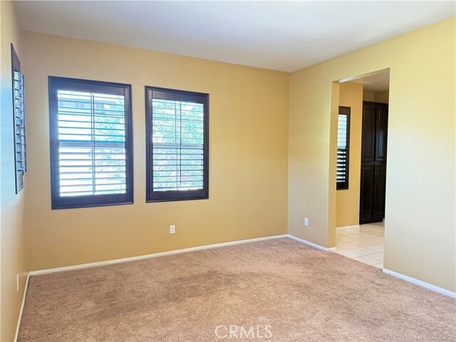 Building Photo - 10510 Maple Ln