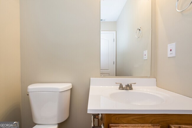 Building Photo - 216 Prairie Hen Ln
