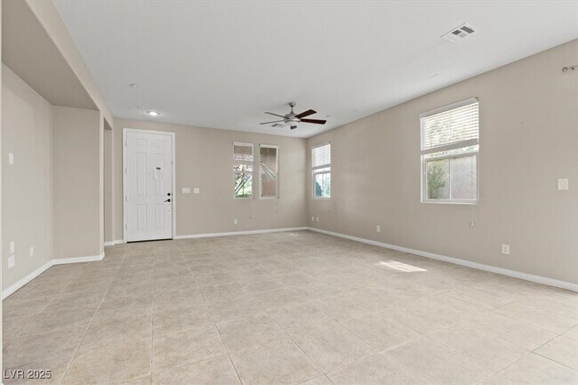 Building Photo - 3177 Via Seranova