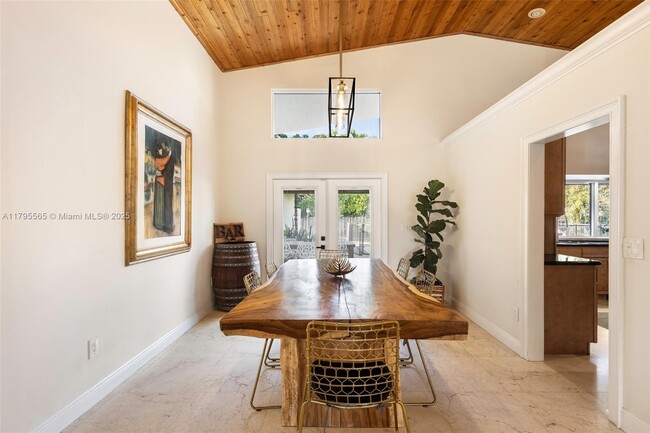 Building Photo - 10401 SW 139th St