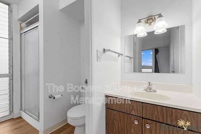 Building Photo - 3020 Ala Napuaa Pl