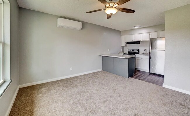 Building Photo - 42nd West Apartments