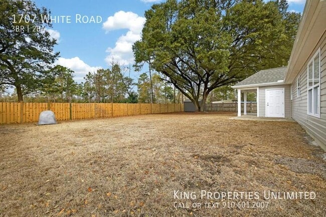 Building Photo - 1707 White Rd