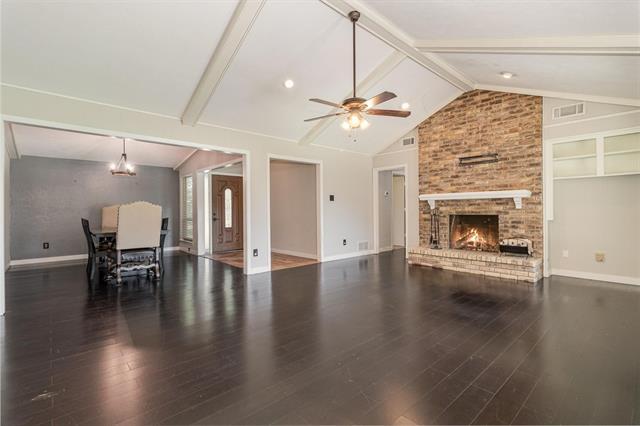 Building Photo - 904 Windsong Trail